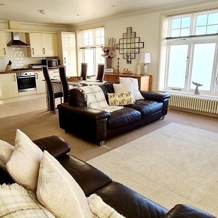 Shore Thing Beachfront Apartment Ramsgate - Sleeps 4 Kültér fotó